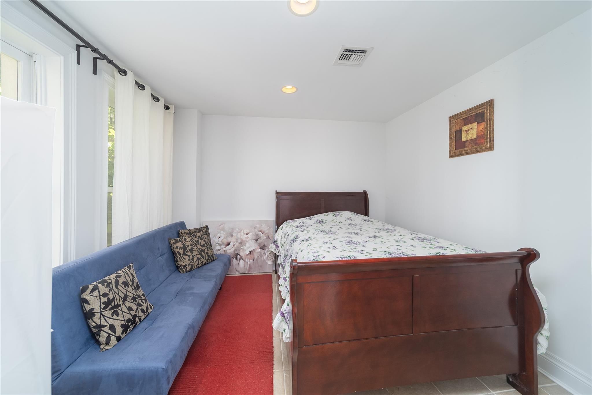Single Family Arleigh  Nassau County, NY 11021, MLS-874887-28