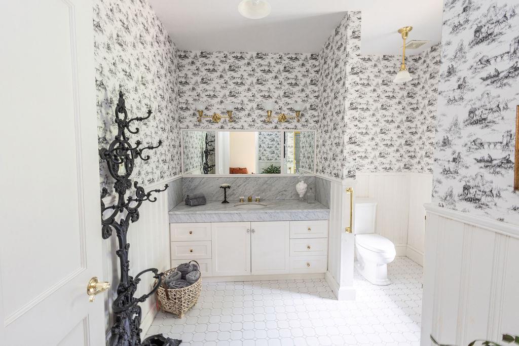 Single Family Main  Suffolk County, NY 11733, MLS-874891-22