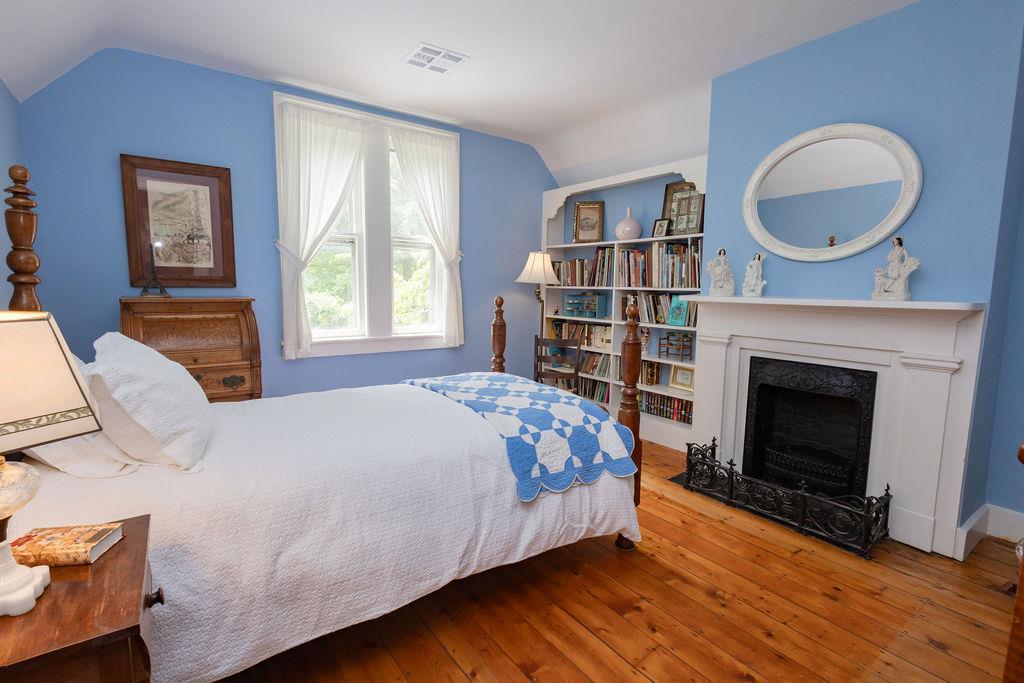 Single Family Main  Suffolk County, NY 11733, MLS-874891-42