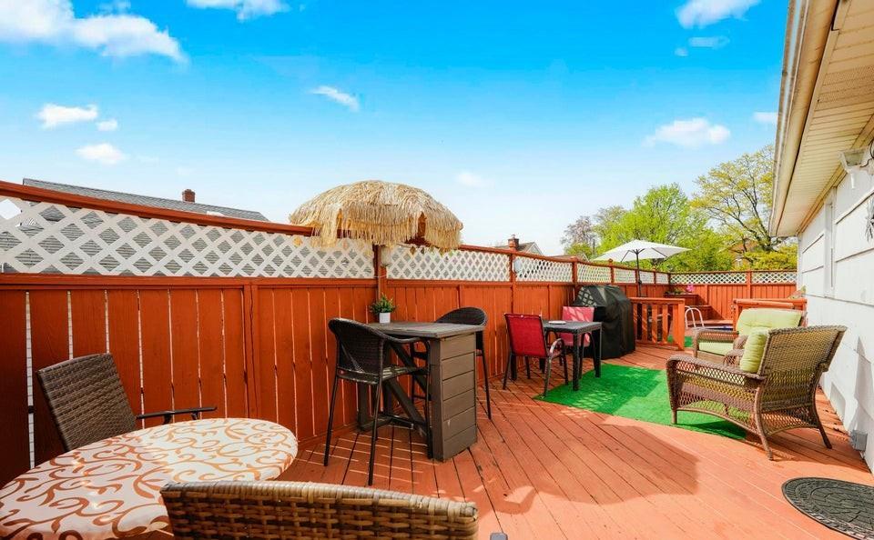 Single Family William  Staten Island, NY 10308, MLS-874893-24