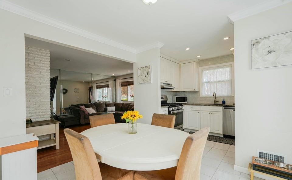 Single Family William  Staten Island, NY 10308, MLS-874893-9