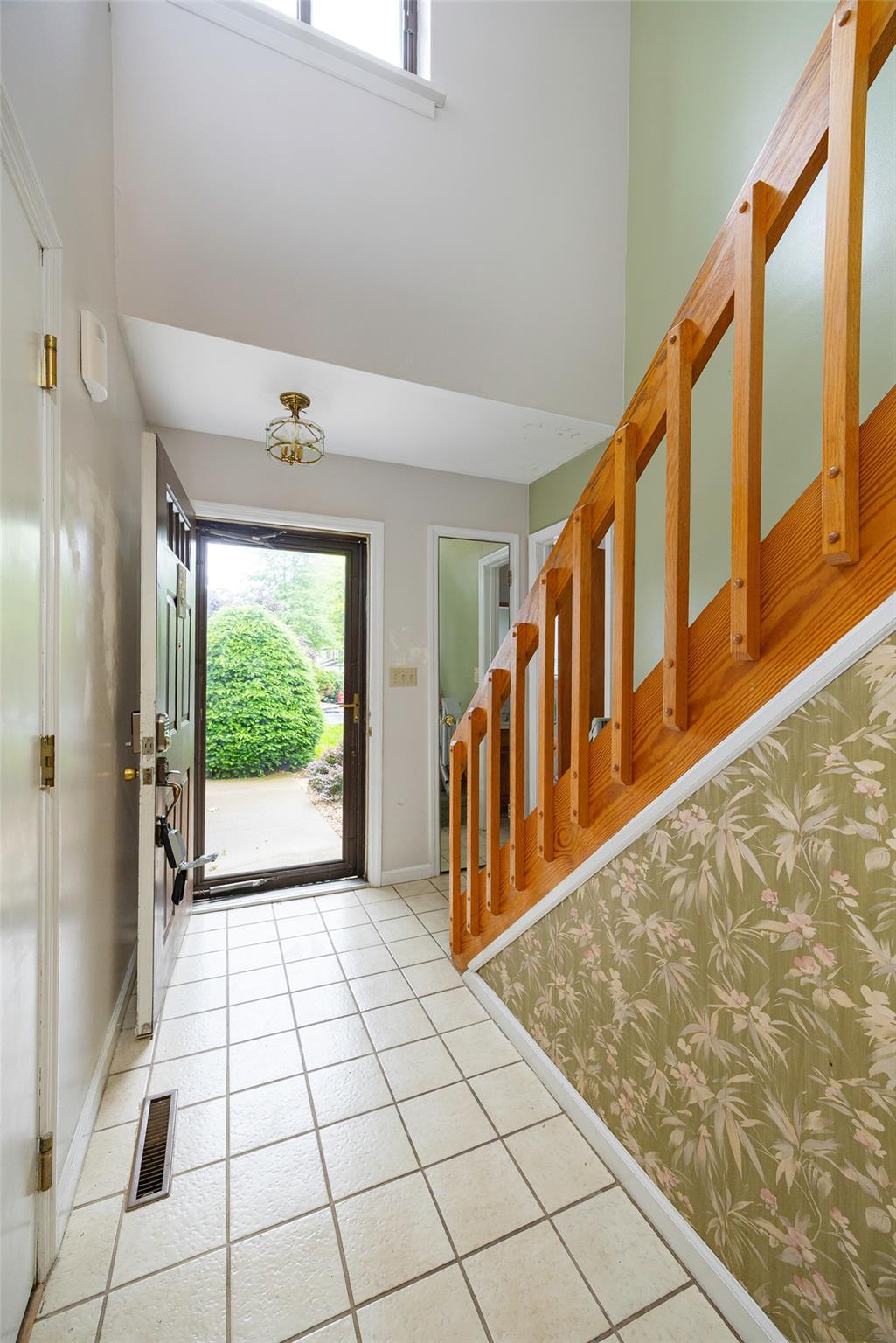 Single Family Amber  Dutchess County, NY 12603, MLS-874907-10