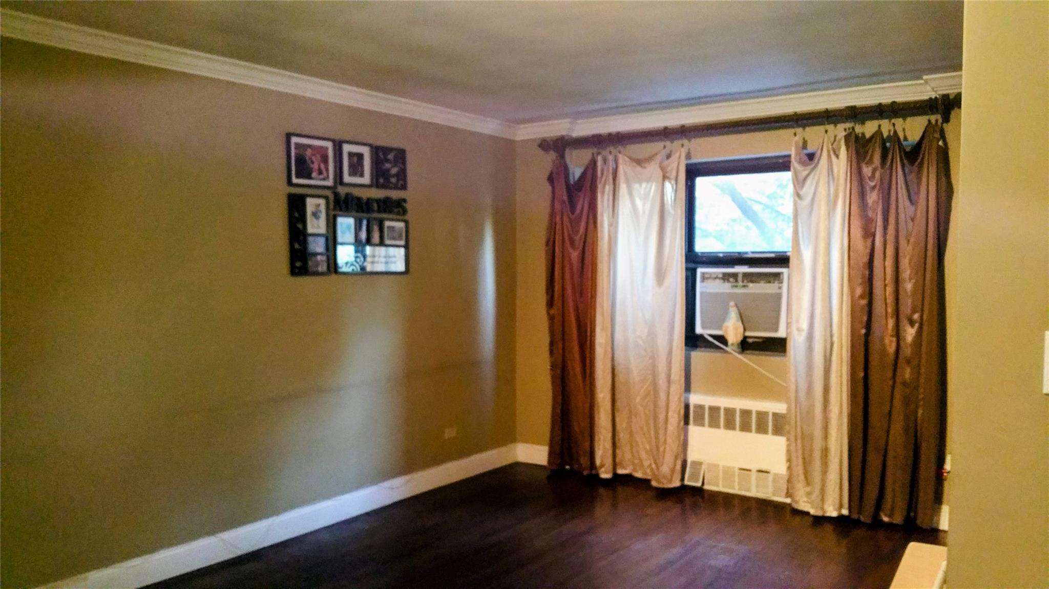 Single Family Peck  Queens, NY 11355, MLS-874915-9
