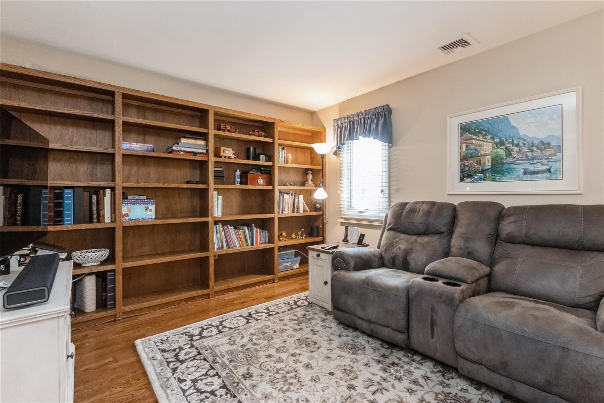 Single Family Snowdrop  Rockland County, NY 10956, MLS-874942-16