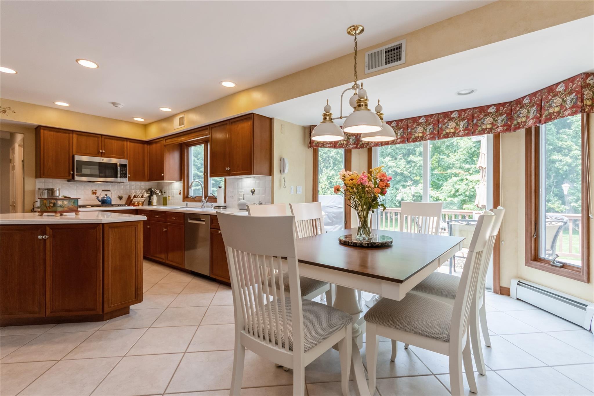 Single Family Snowdrop  Rockland County, NY 10956, MLS-874942-7