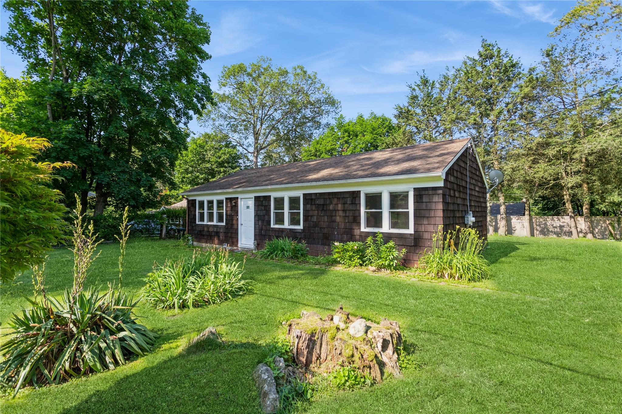 Single Family Old Mill  Westchester County, NY 10598, MLS-874966-2