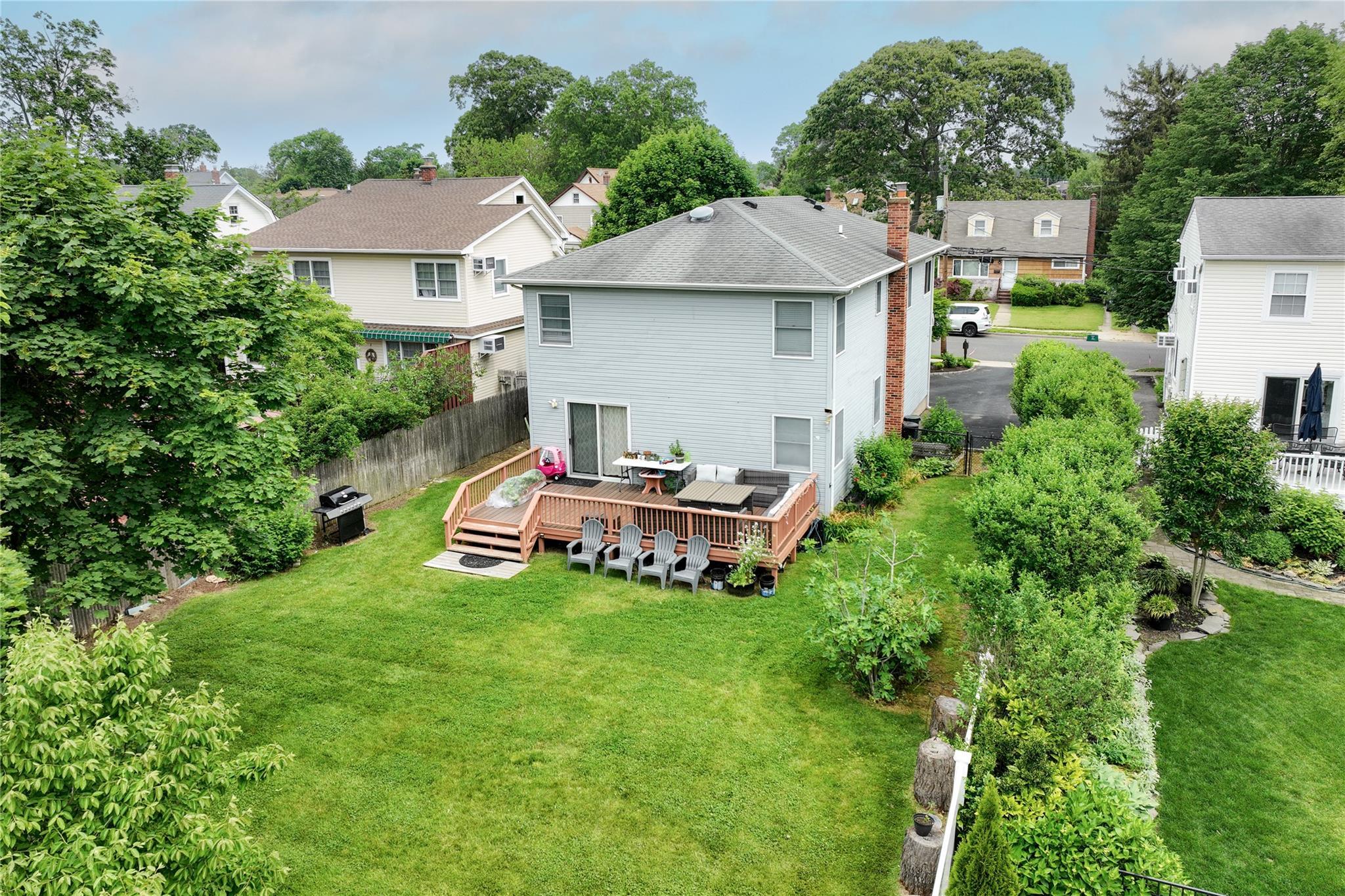 Single Family Oak  Nassau County, NY 11710, MLS-874982-24