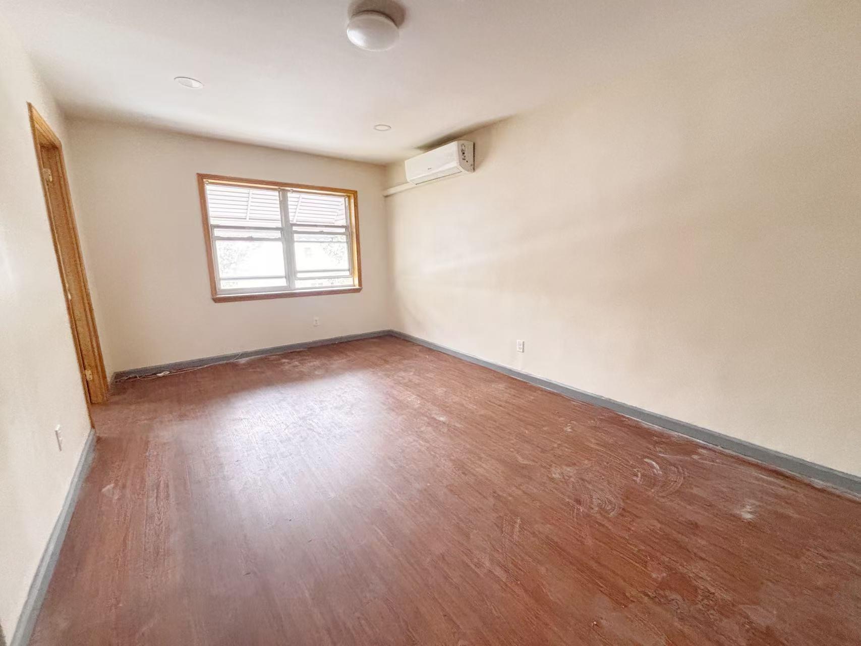 Single Family 156th  Queens, NY 11355, MLS-874996-2