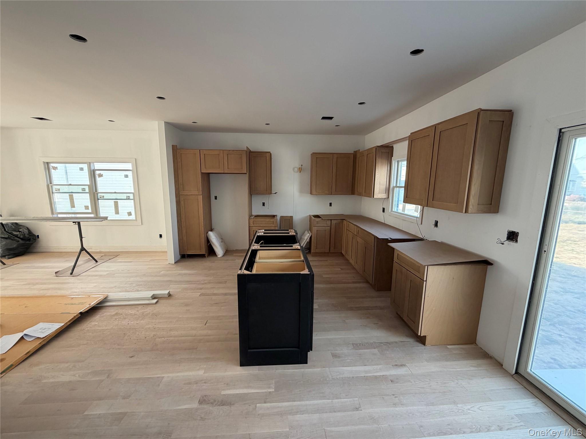 Single Family Clocks  Nassau County, NY 11758, MLS-875005-11