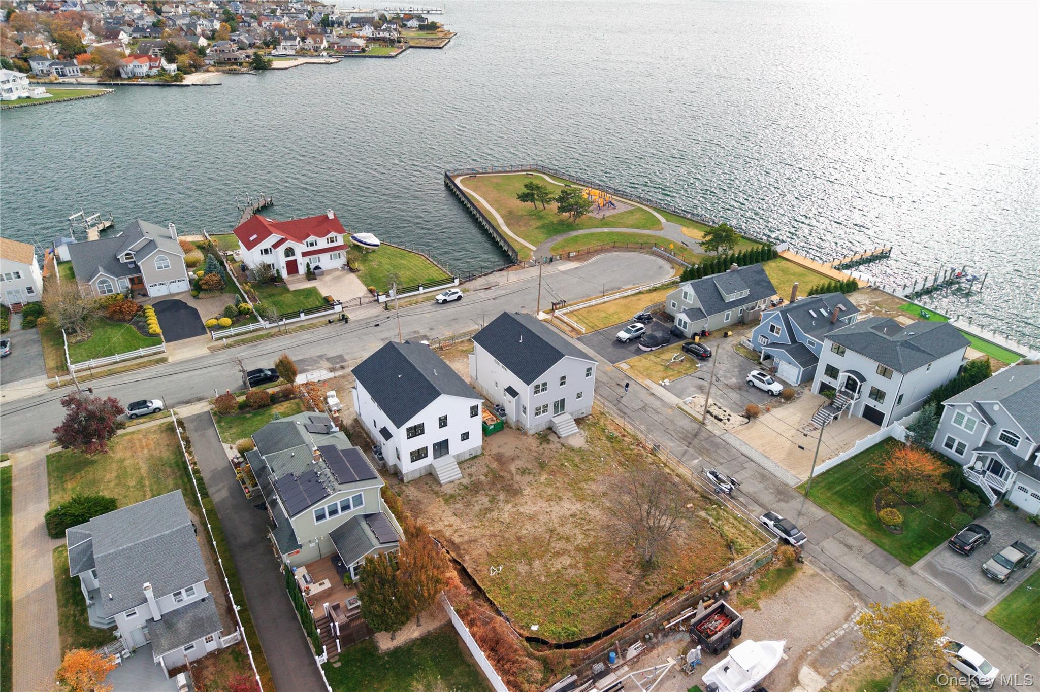 Single Family Clocks  Nassau County, NY 11758, MLS-875005-6