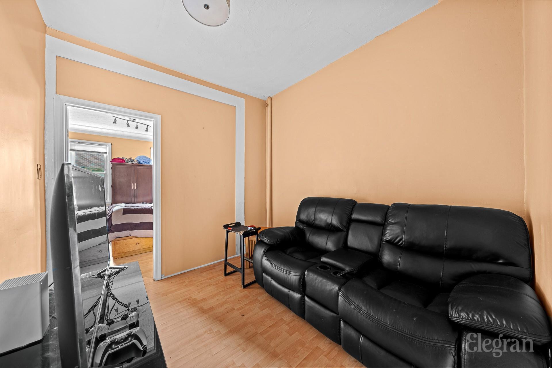 Single Family 54th  Queens, NY 11378, MLS-875012-16