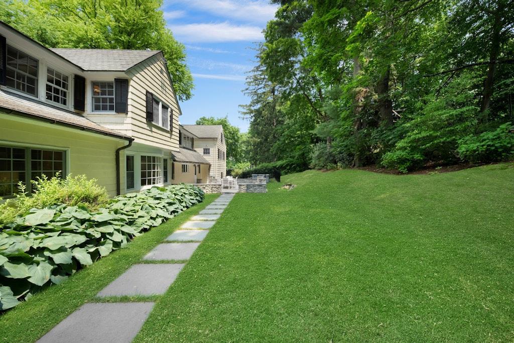 Single Family Eton  Westchester County, NY 10583, MLS-875017-33