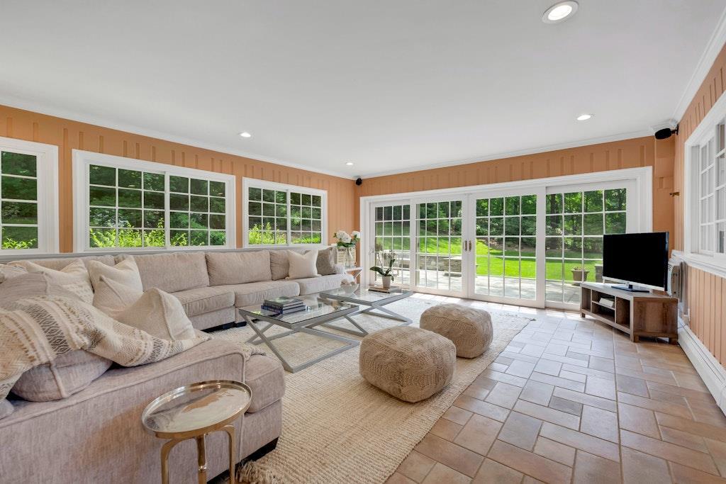 Single Family Eton  Westchester County, NY 10583, MLS-875017-7