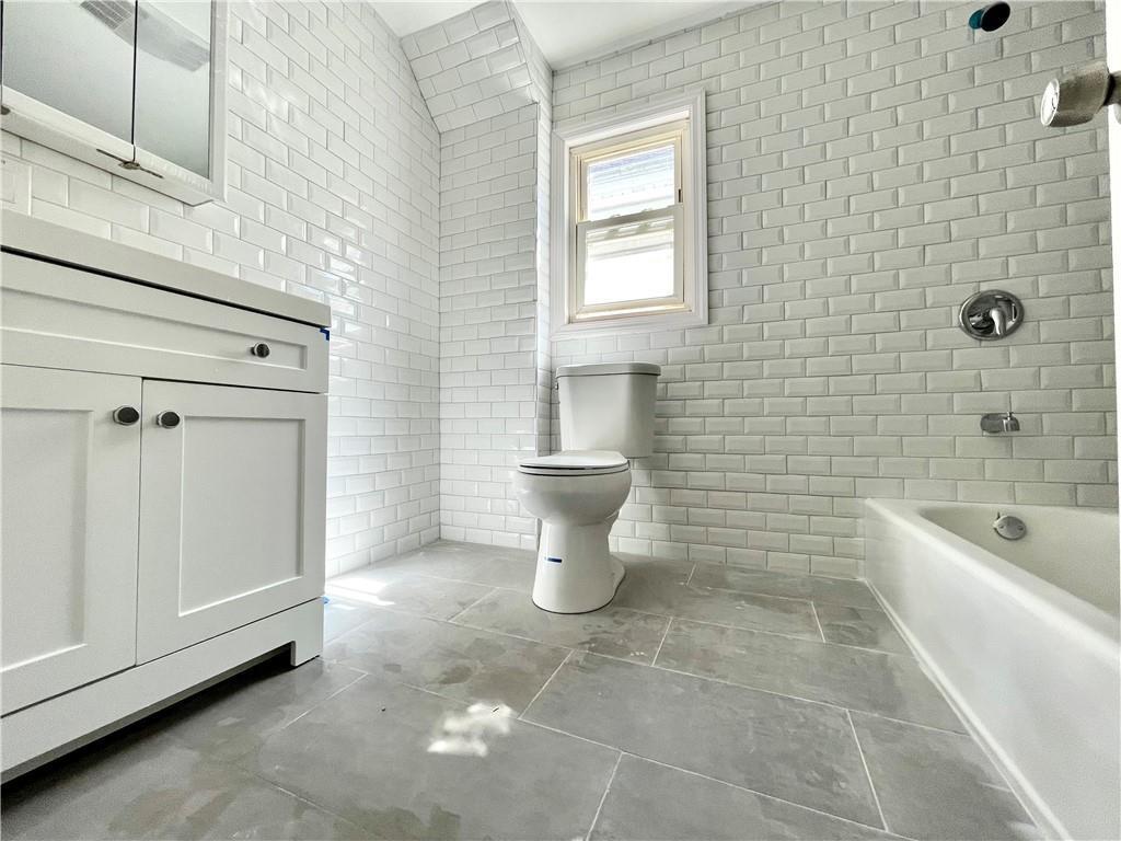 Single Family 88th  Brooklyn, NY 11236, MLS-875018-8