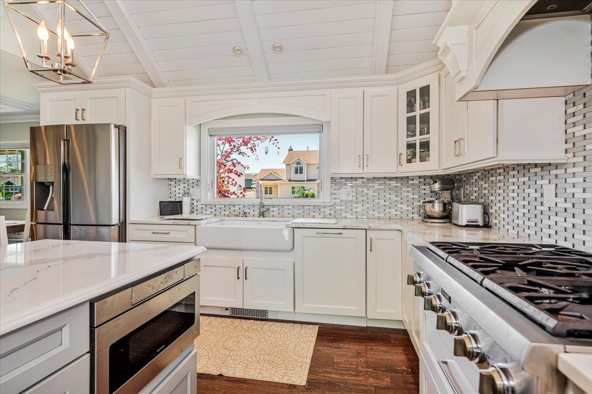 Single Family Philadelphia  Nassau County, NY 11762, MLS-875020-13