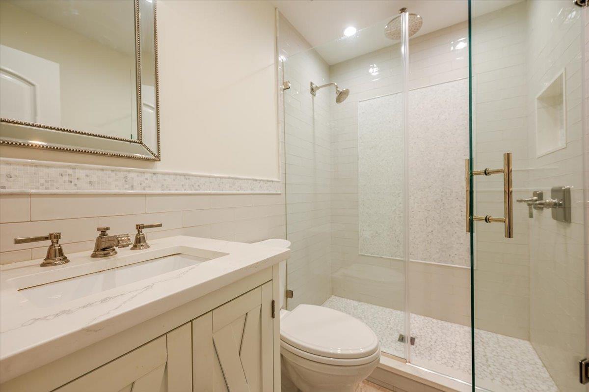 Single Family Philadelphia  Nassau County, NY 11762, MLS-875020-17