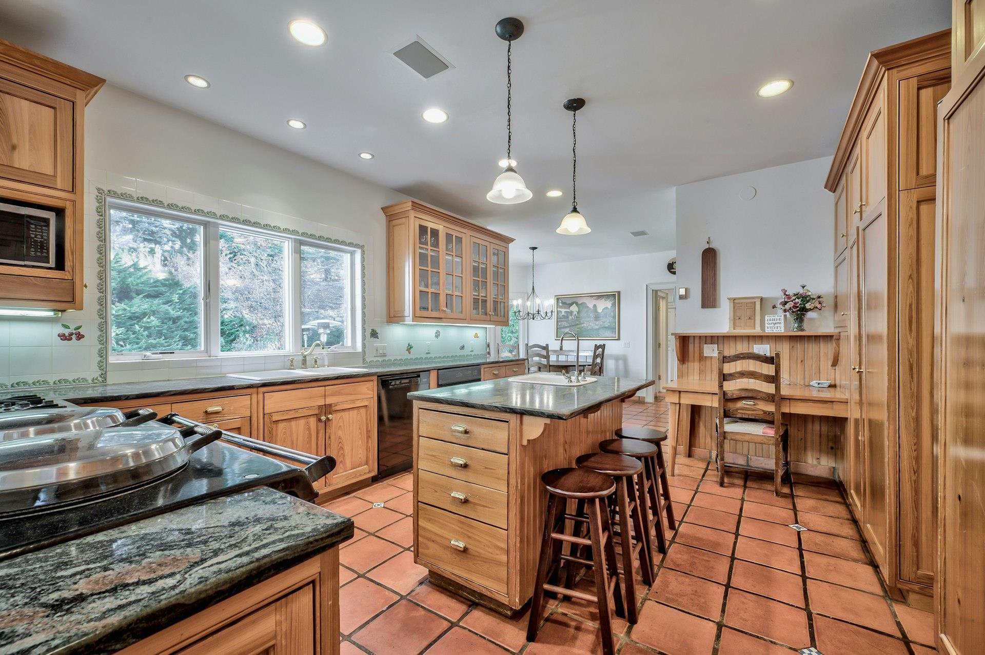 Single Family Harriman  Nassau County, NY 11050, MLS-875021-11