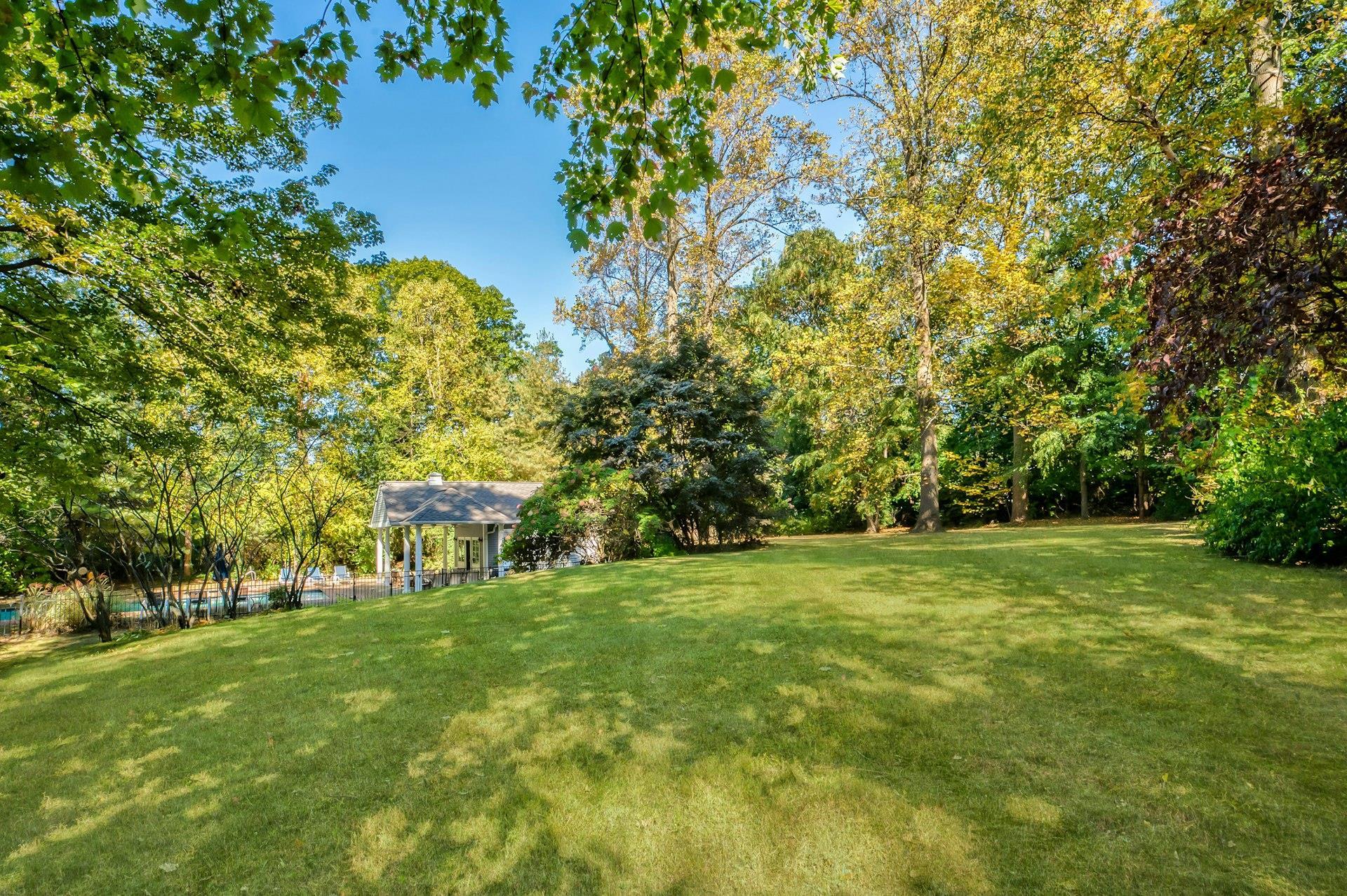 Single Family Harriman  Nassau County, NY 11050, MLS-875021-31