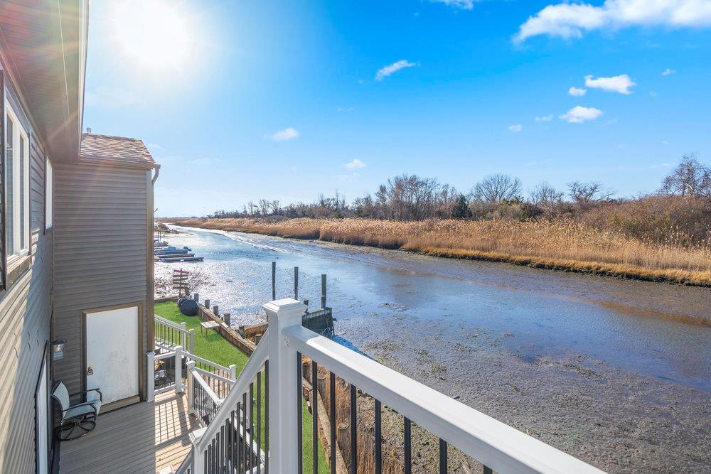 Single Family Shore  Nassau County, NY 11783, MLS-875031-27