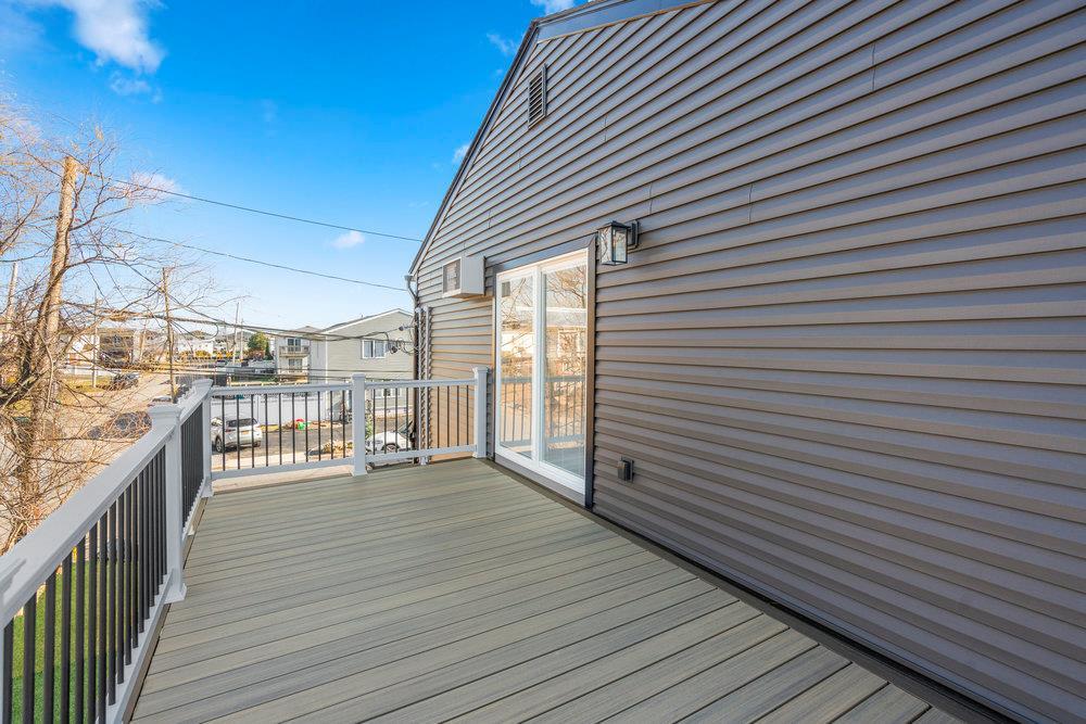 Single Family Shore  Nassau County, NY 11783, MLS-875031-28
