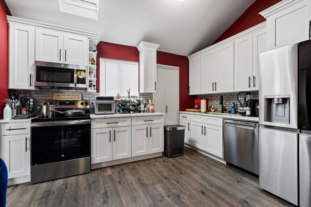 Single Family Shore  Nassau County, NY 11783, MLS-875031-40
