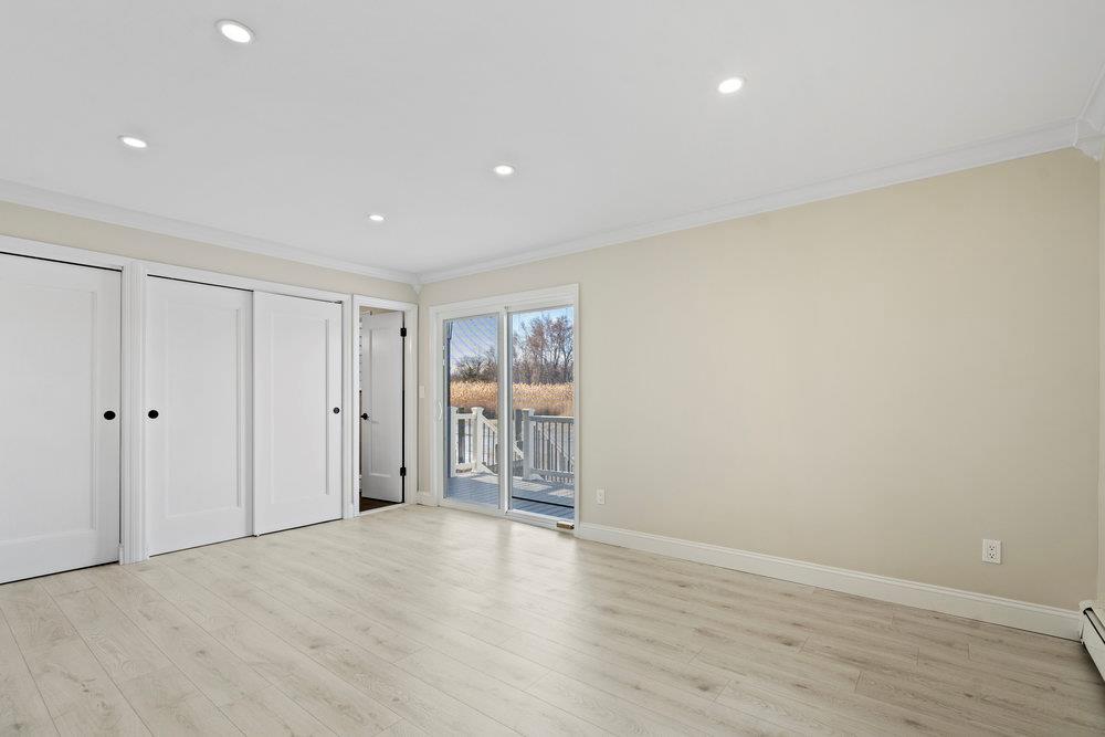 Single Family Shore  Nassau County, NY 11783, MLS-875031-8