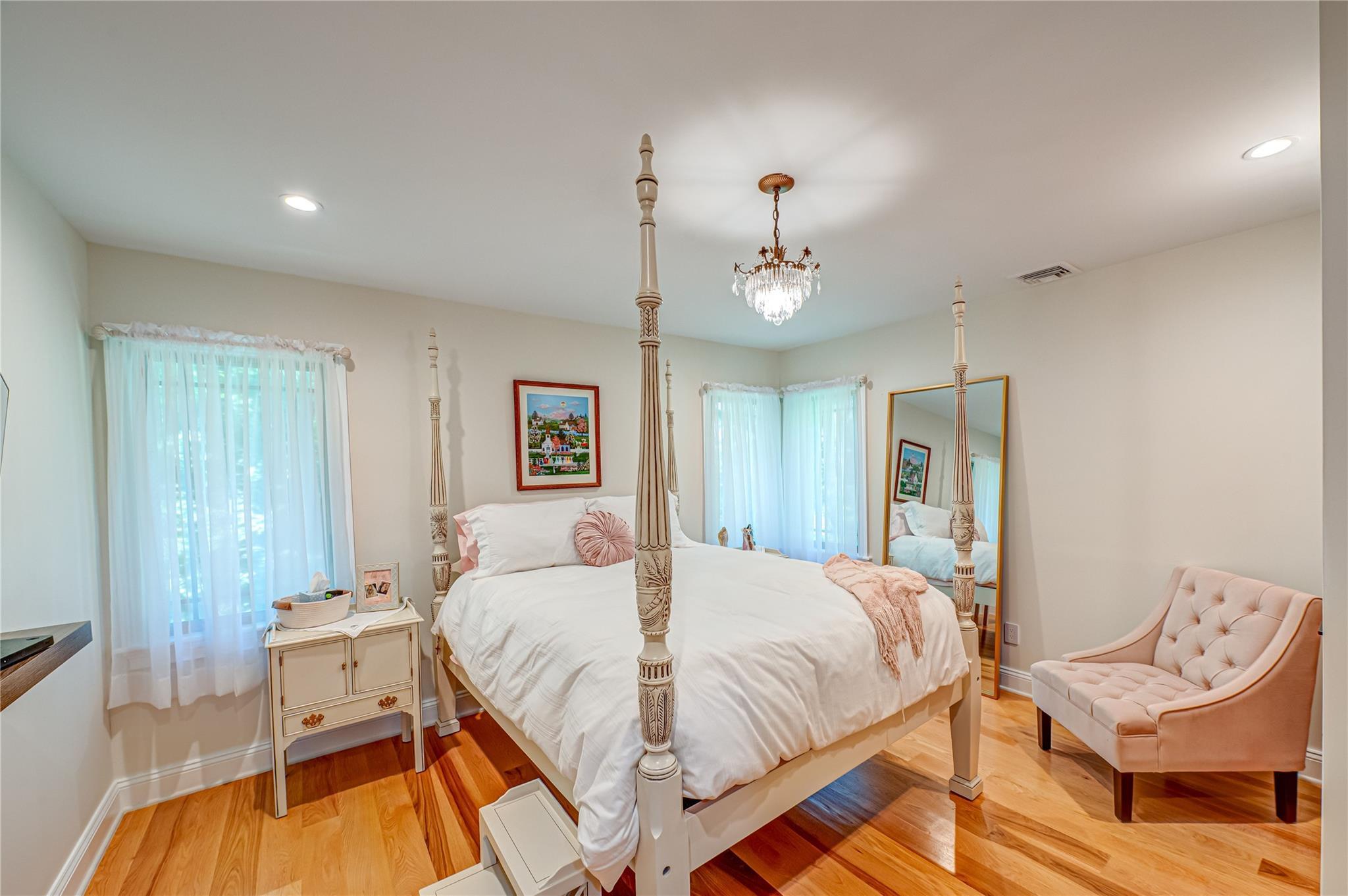 Single Family Tanyard  Suffolk County, NY 11743, MLS-875034-17