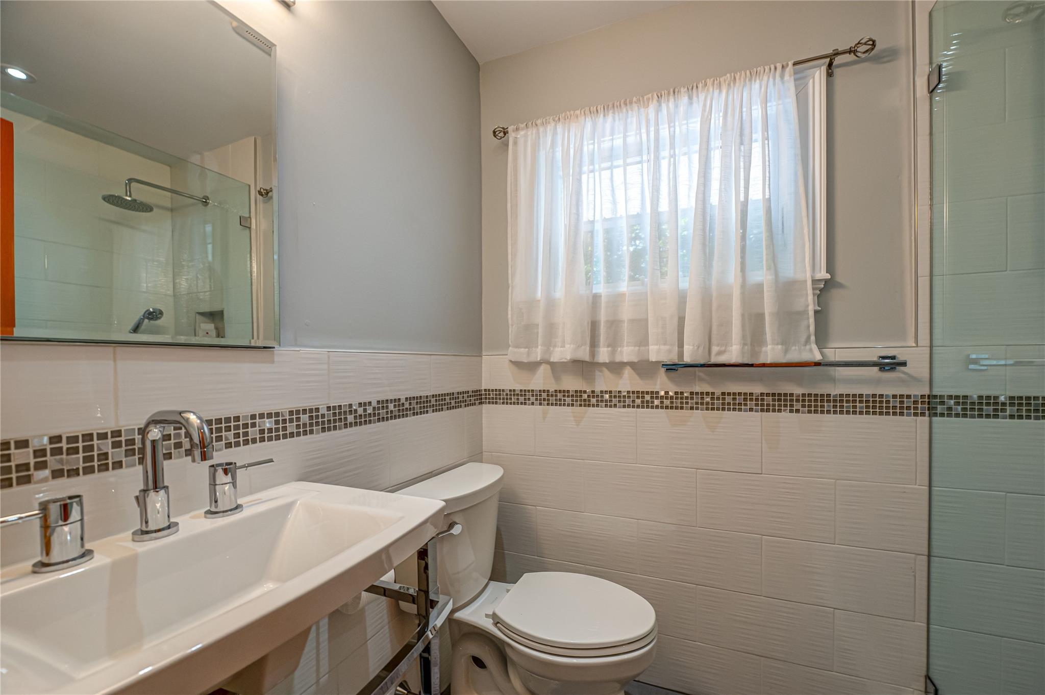Single Family Tanyard  Suffolk County, NY 11743, MLS-875034-19