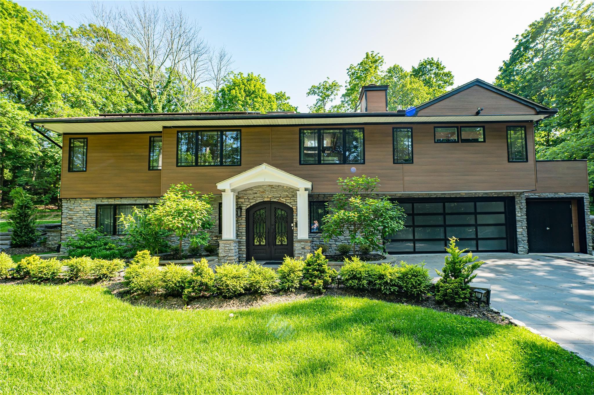 Single Family Tanyard  Suffolk County, NY 11743, MLS-875034-2