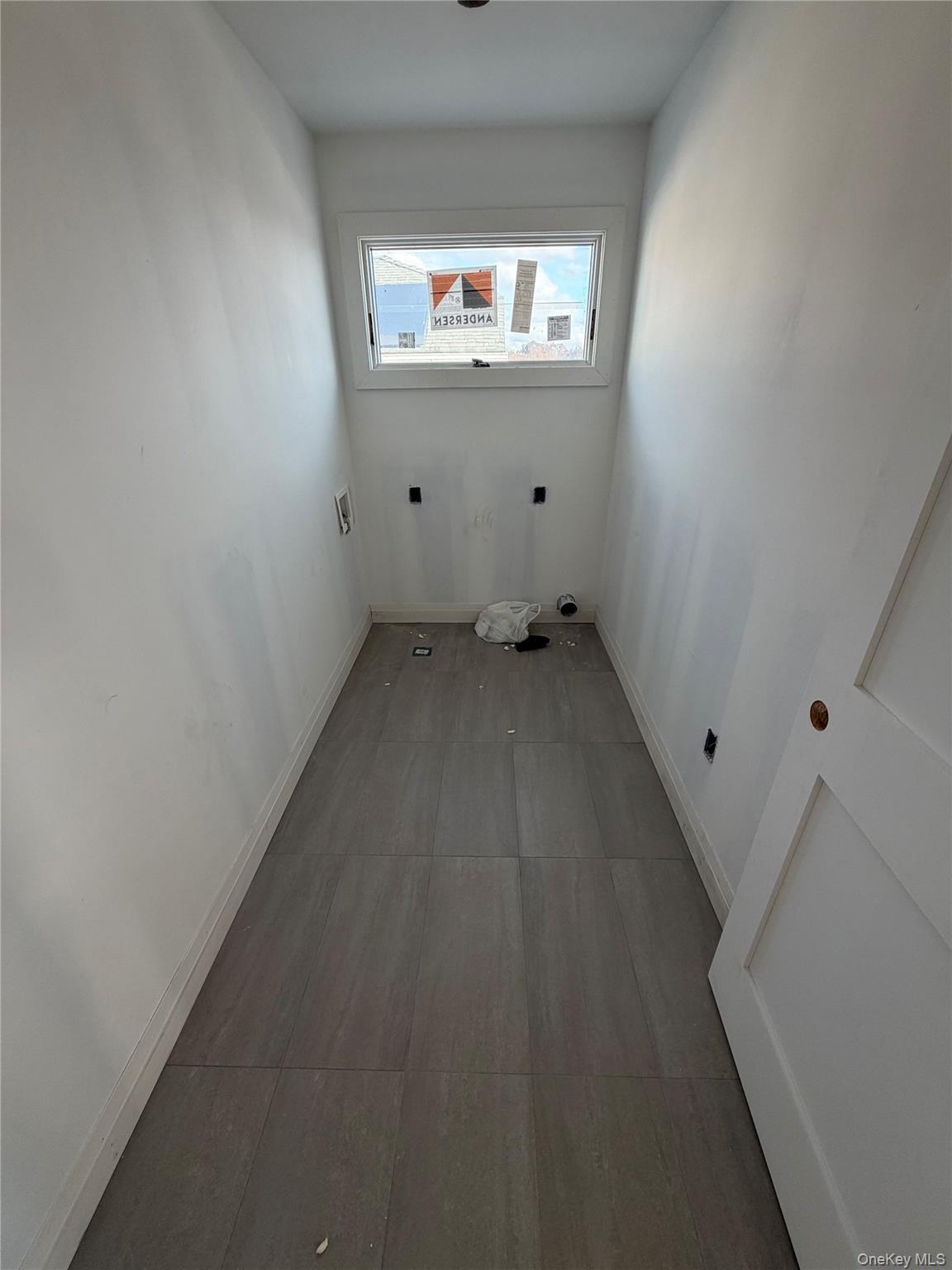 Single Family Clocks  Nassau County, NY 11758, MLS-875037-17