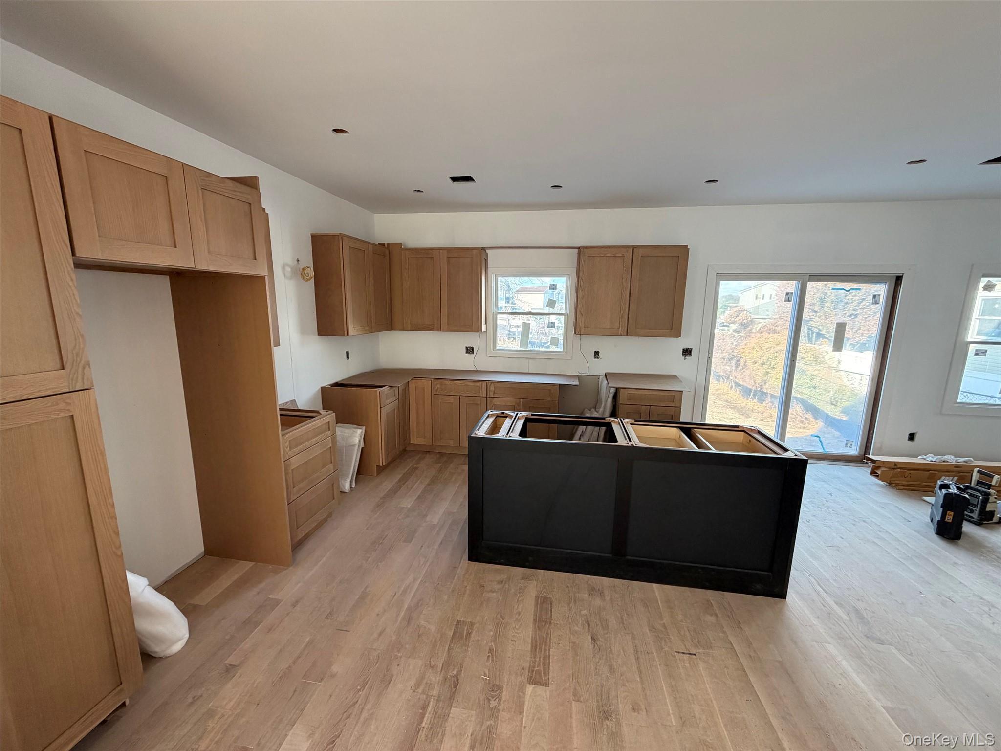 Single Family Clocks  Nassau County, NY 11758, MLS-875037-6