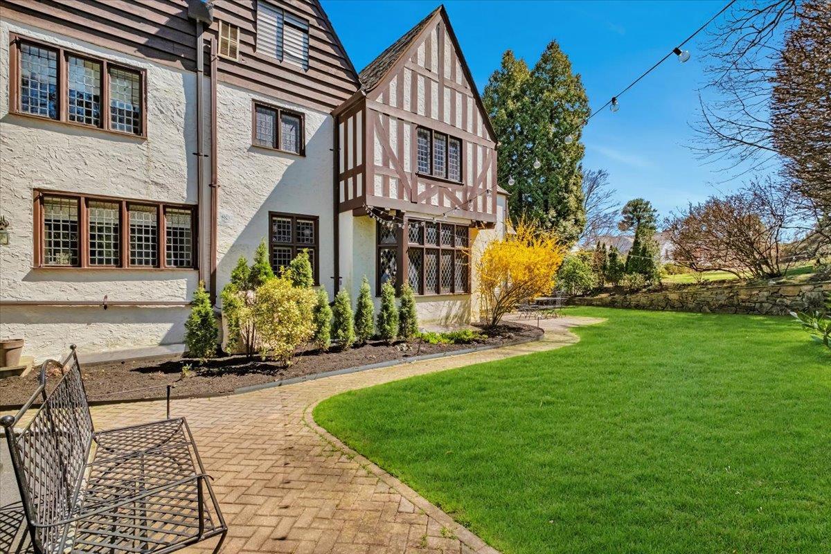 Single Family Old Army  Westchester County, NY 10583, MLS-875041-28