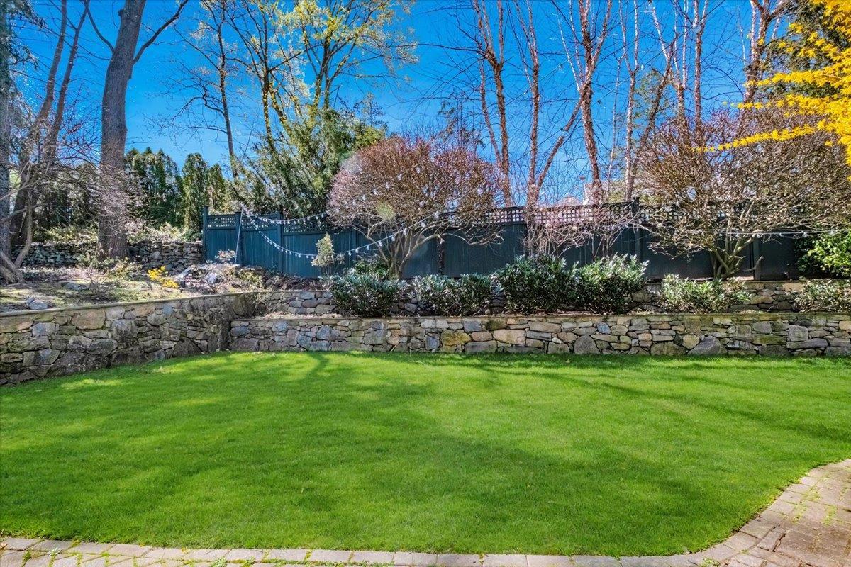 Single Family Old Army  Westchester County, NY 10583, MLS-875041-30