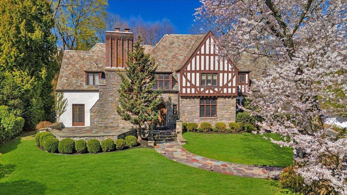 Single Family Old Army  Westchester County, NY 10583, MLS-875041-31