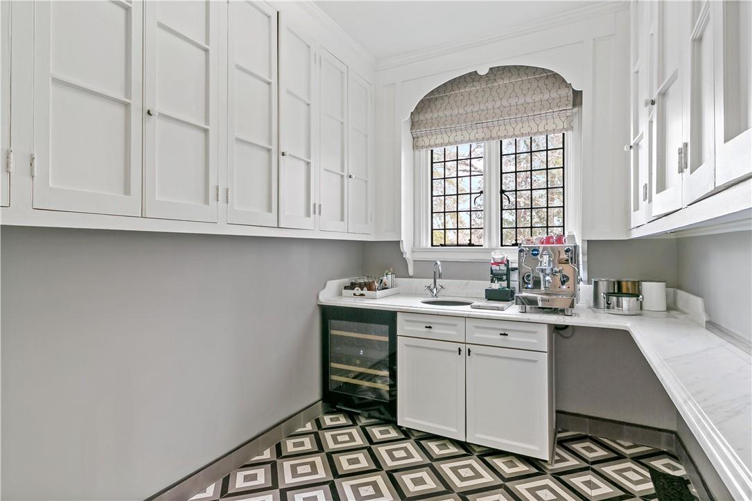 Single Family Old Army  Westchester County, NY 10583, MLS-875041-8