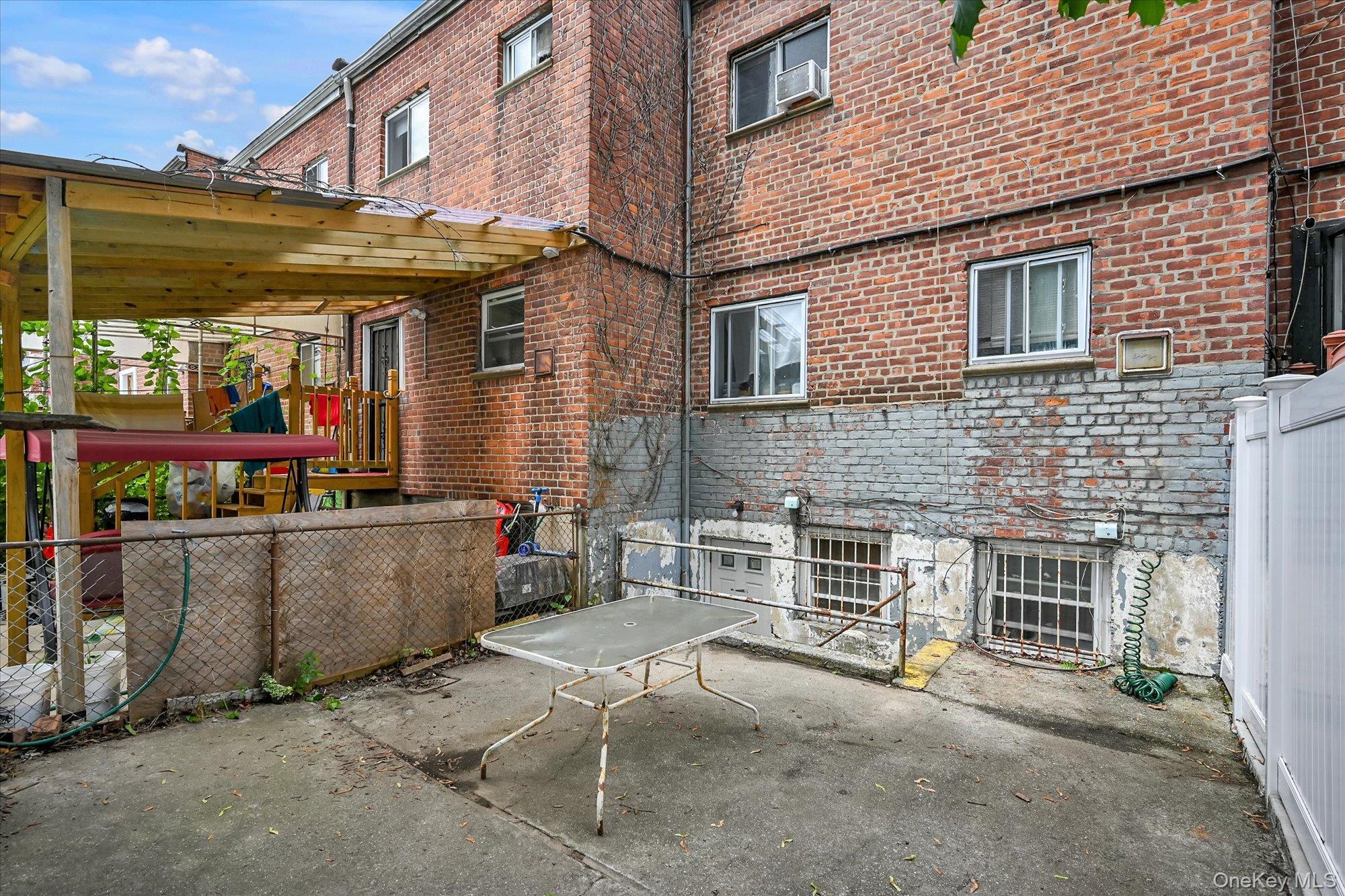 Single Family Linden  Queens, NY 11434, MLS-875064-2
