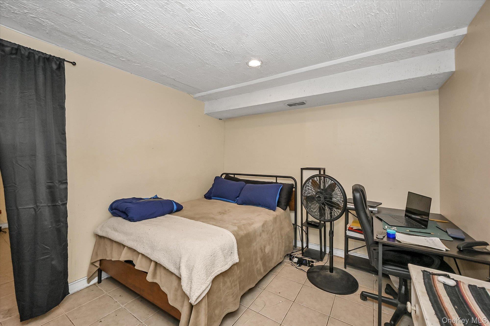 Single Family Linden  Queens, NY 11434, MLS-875064-9