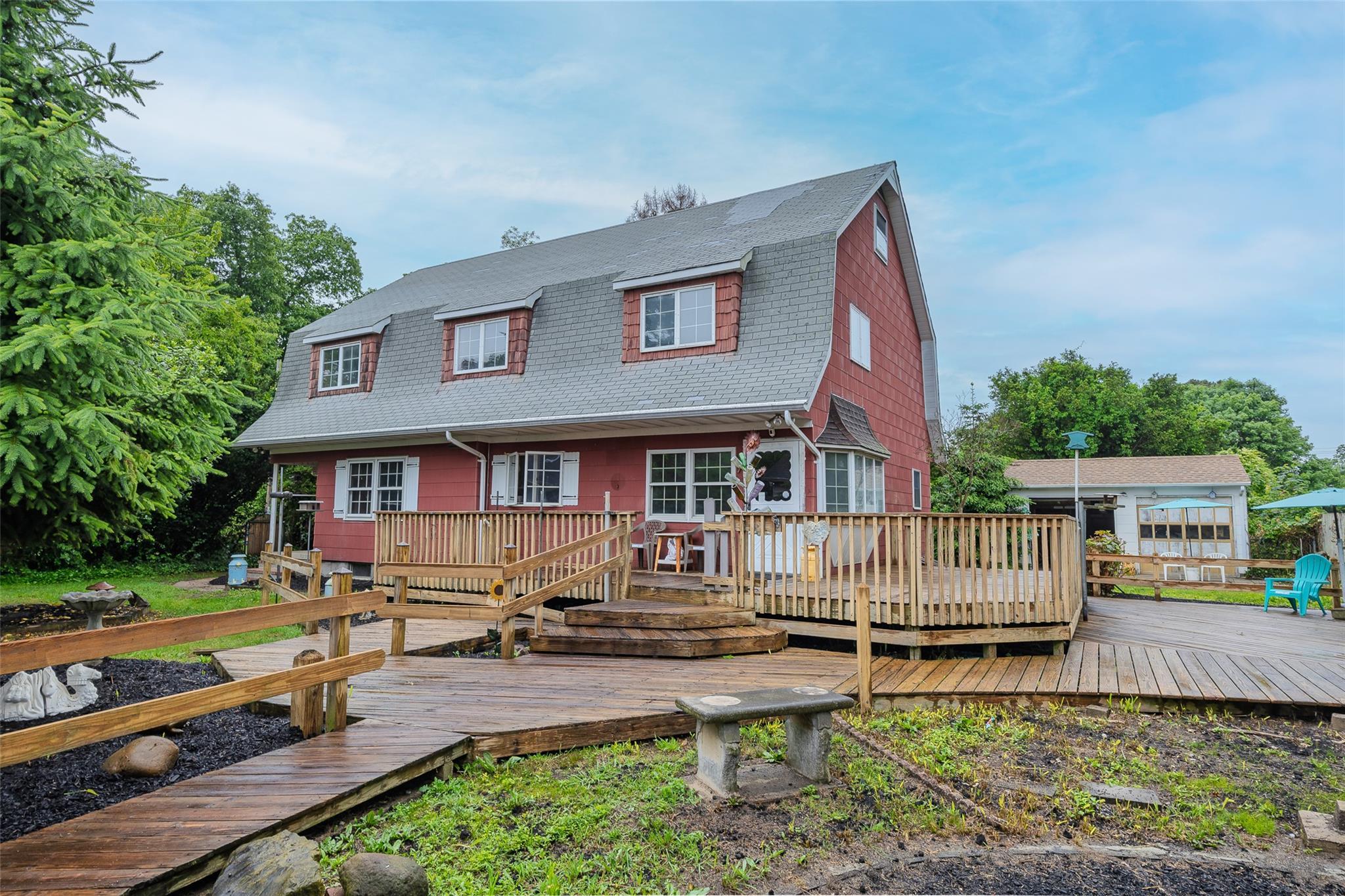 Single Family Elder  Suffolk County, NY 11951, MLS-875071-2