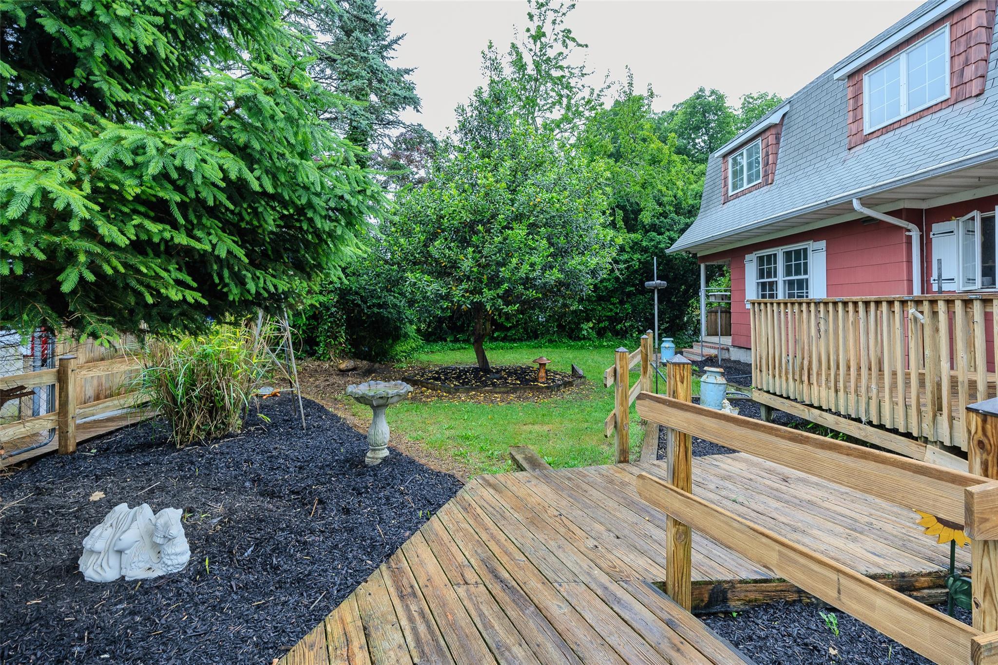 Single Family Elder  Suffolk County, NY 11951, MLS-875071-8