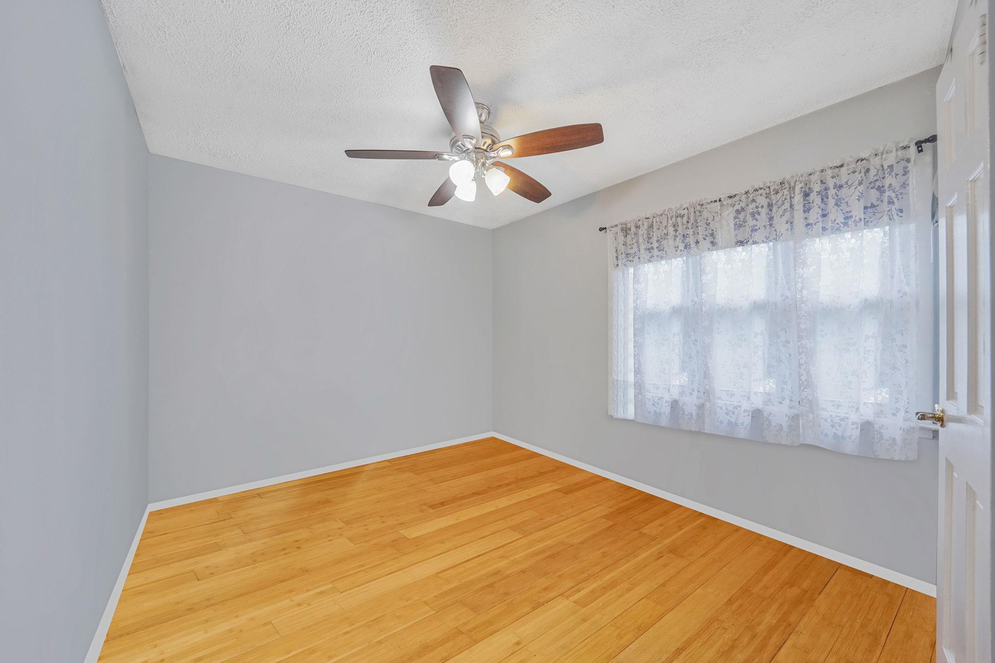 Single Family 160th  Queens, NY 11414, MLS-875077-16
