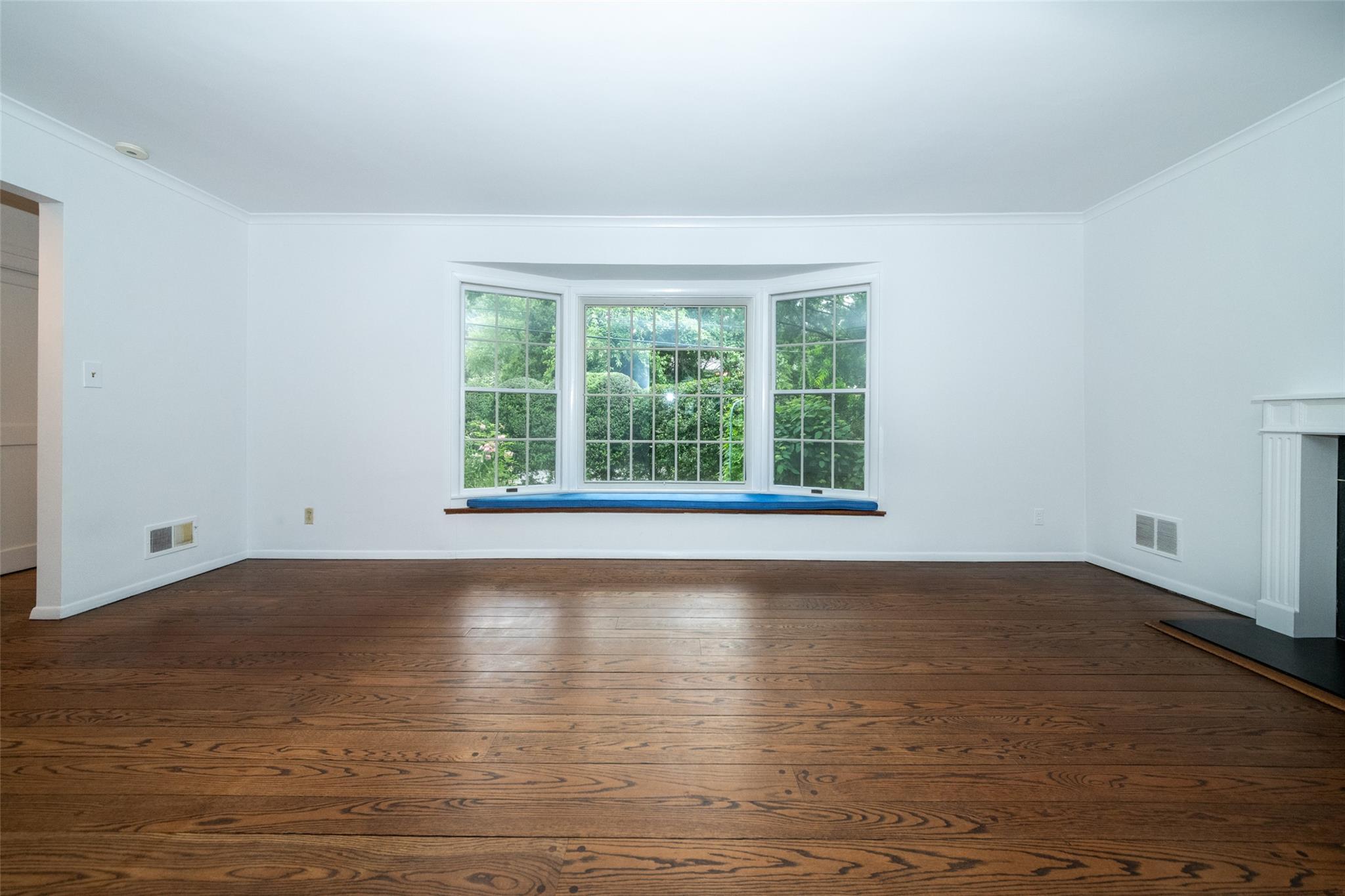 Single Family Coutant  Westchester County, NY 10804, MLS-875082-8
