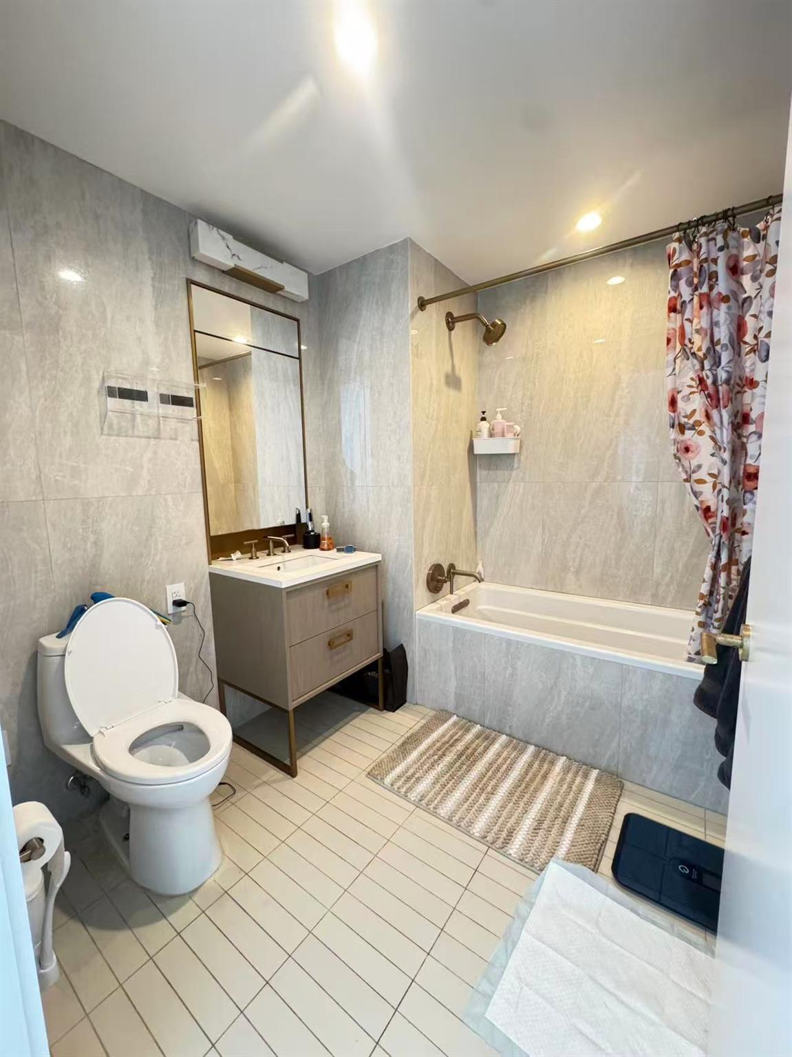 Condo Court Square  Queens, NY 11101, MLS-875101-8