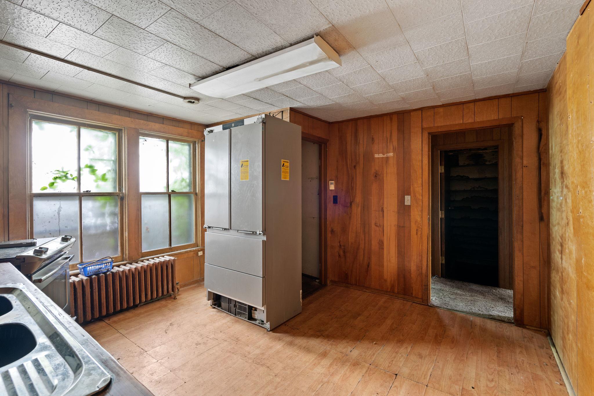 Single Family Fair  Ulster County, NY 12401, MLS-875112-16
