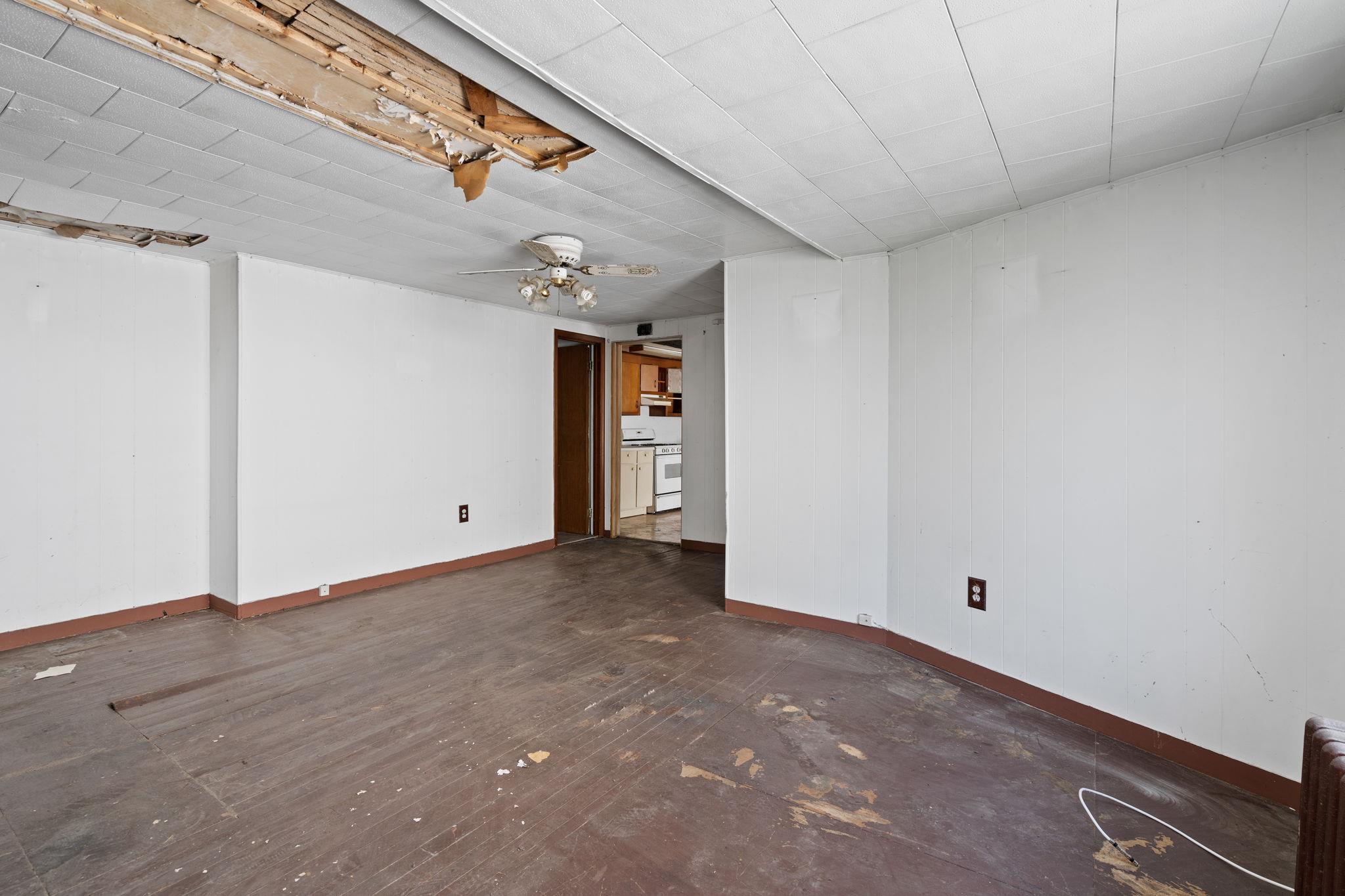 Single Family Fair  Ulster County, NY 12401, MLS-875112-18