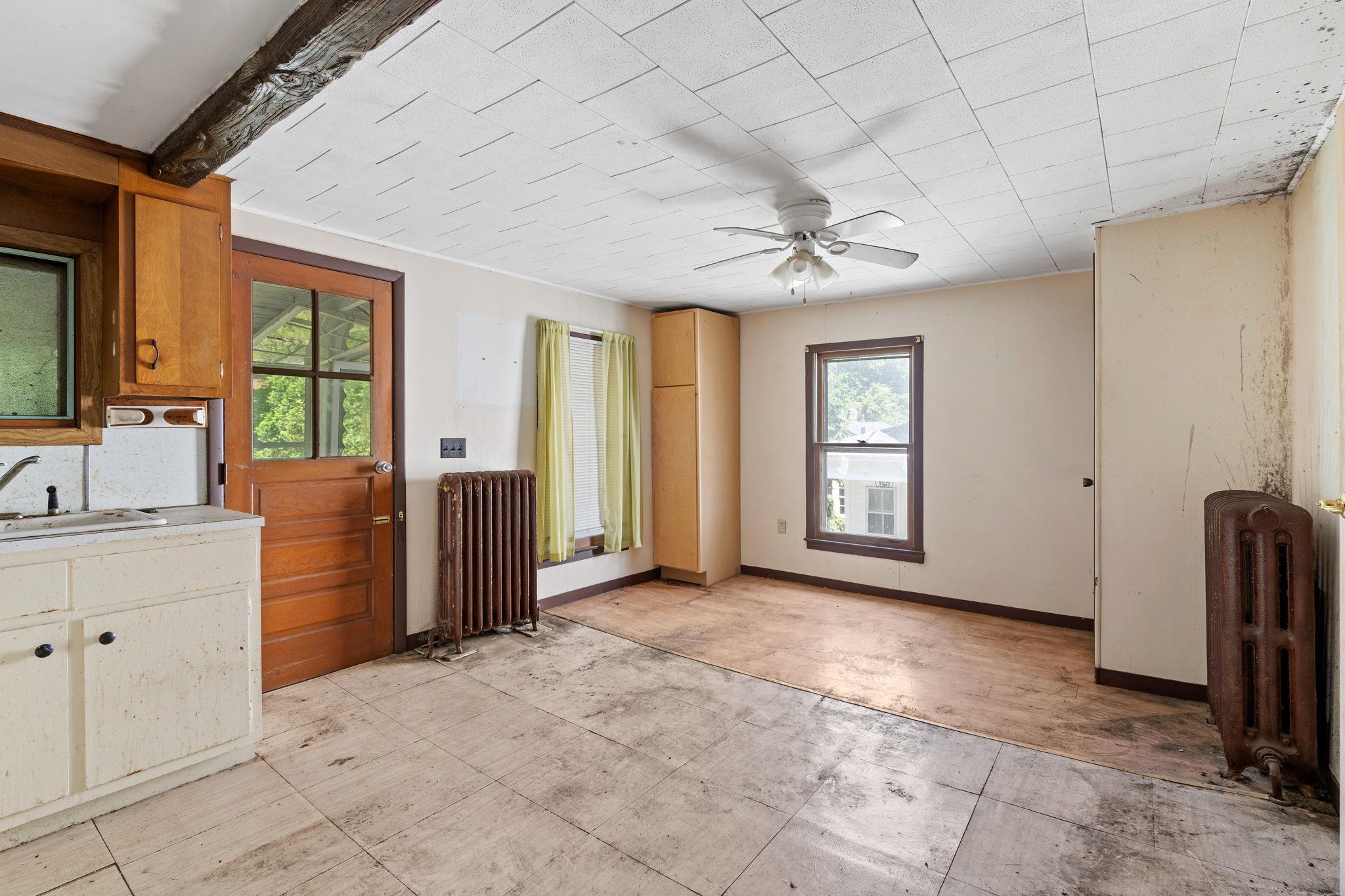 Single Family Fair  Ulster County, NY 12401, MLS-875112-20