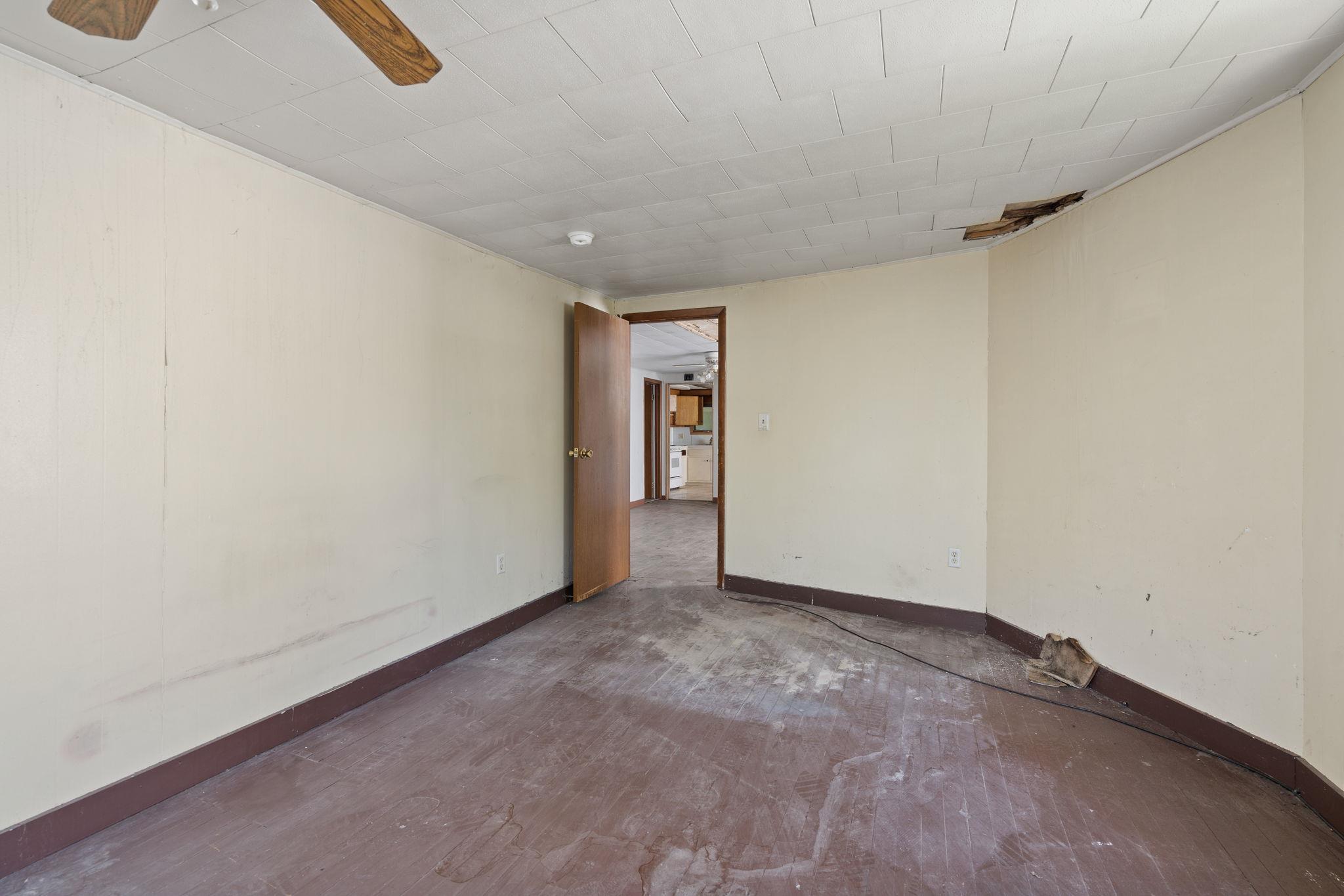 Single Family Fair  Ulster County, NY 12401, MLS-875112-25