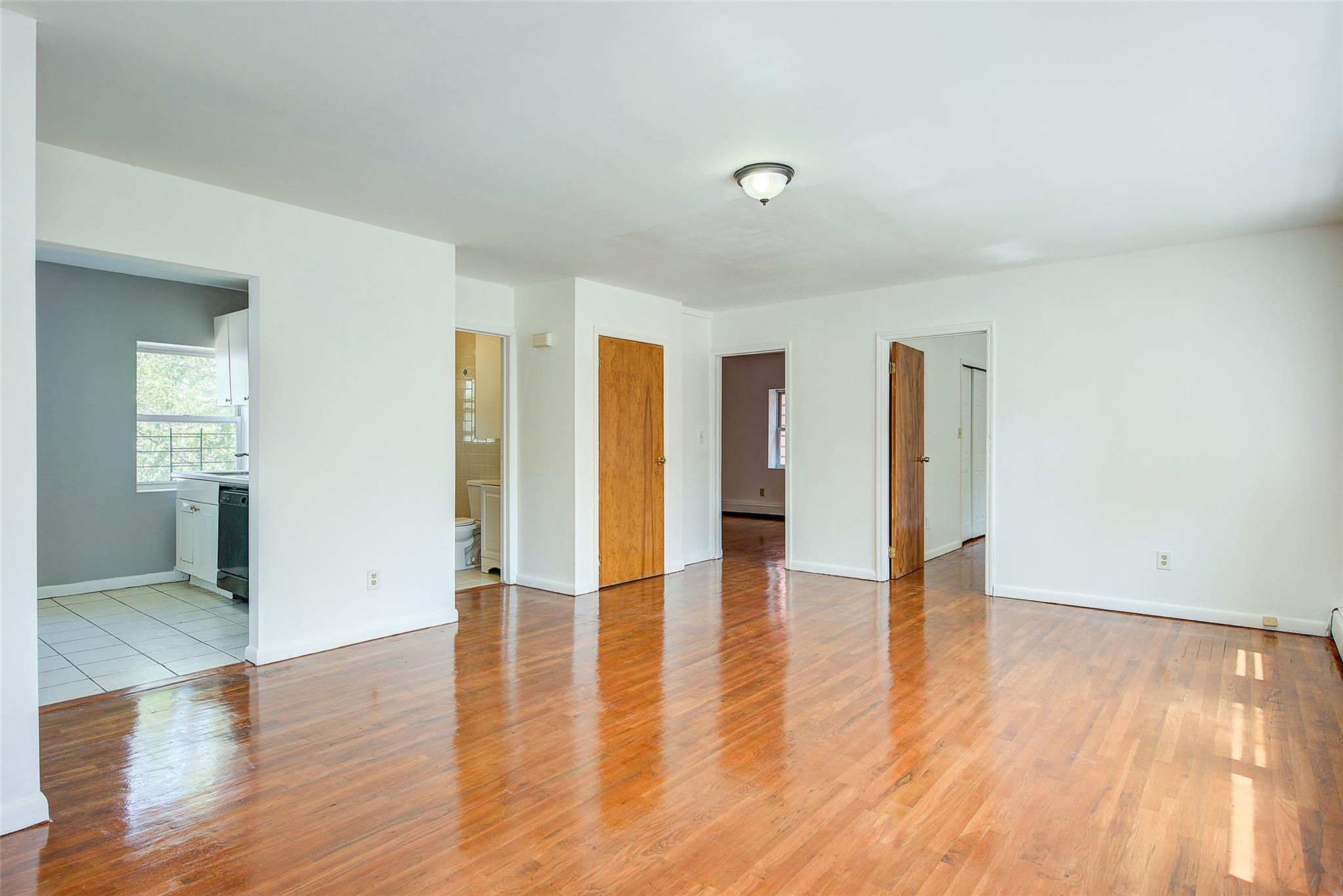 Single Family 54th  Queens, NY 11377, MLS-875128-16