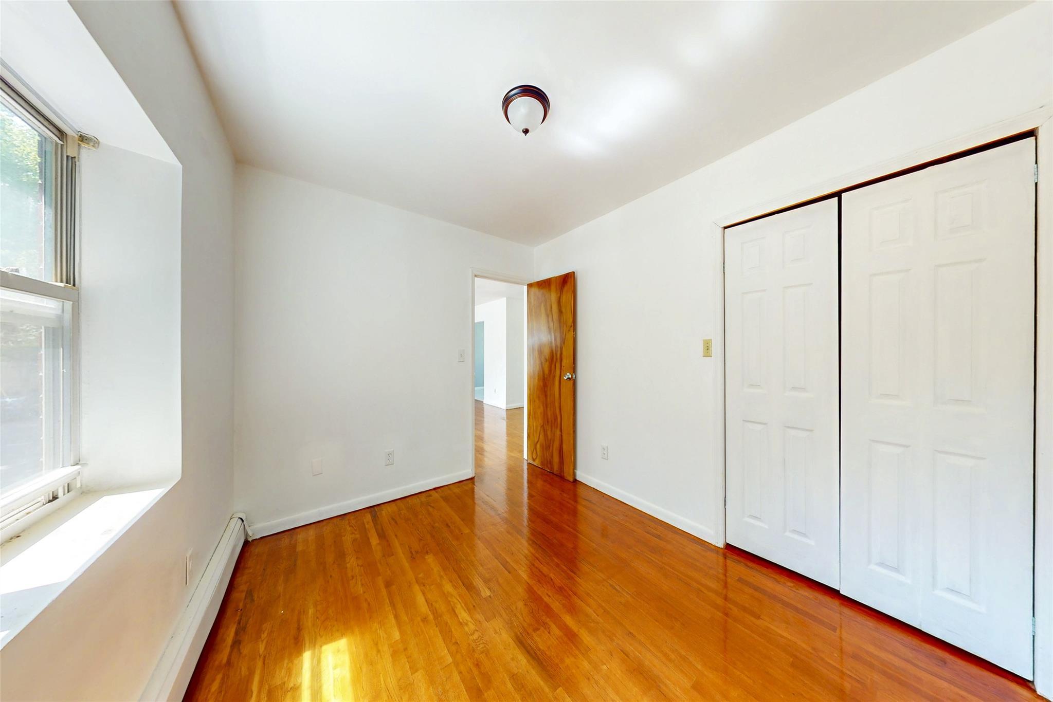 Single Family 54th  Queens, NY 11377, MLS-875128-26