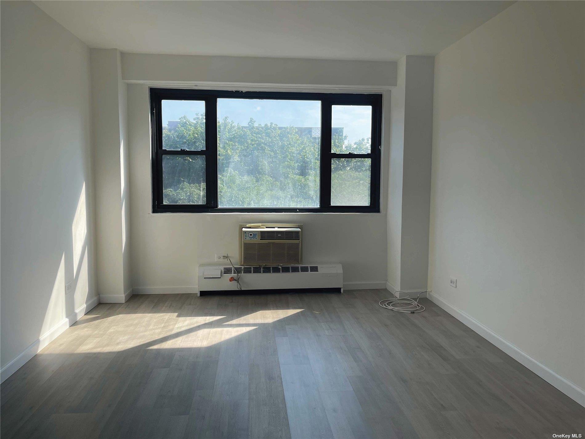 Coop 118th  Queens, NY 11415, MLS-875153-2