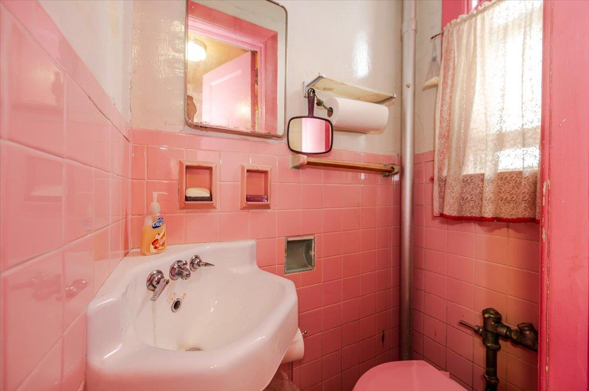 Single Family Beverley  Brooklyn, NY 11203, MLS-875169-16